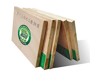 //www.yunfeng.com/images/zl12.jpg